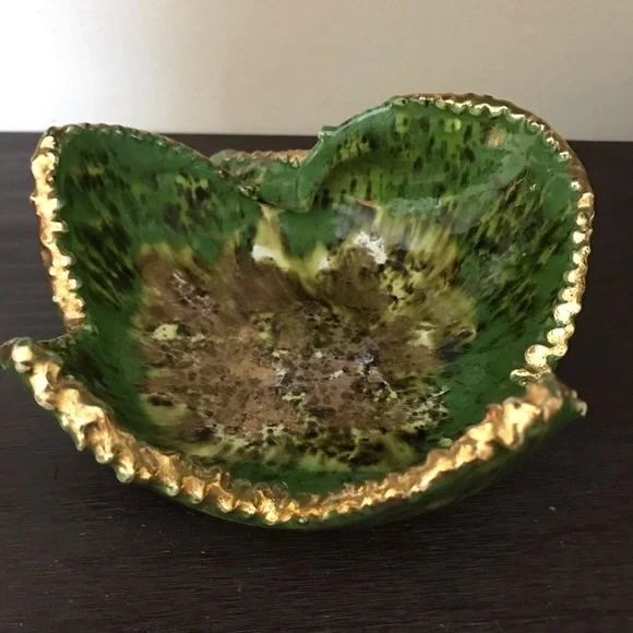 Italian Pottery Gold Painted Bowl - Picture 5 of 7